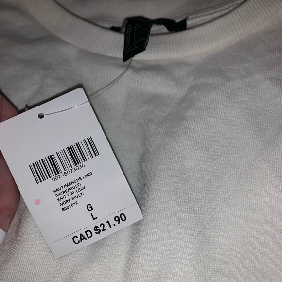 Forever 21 Cropped Sweatshirt - Picture 2 of 2